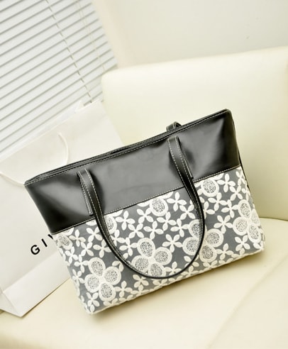 Shoulder Bag BG486 Black