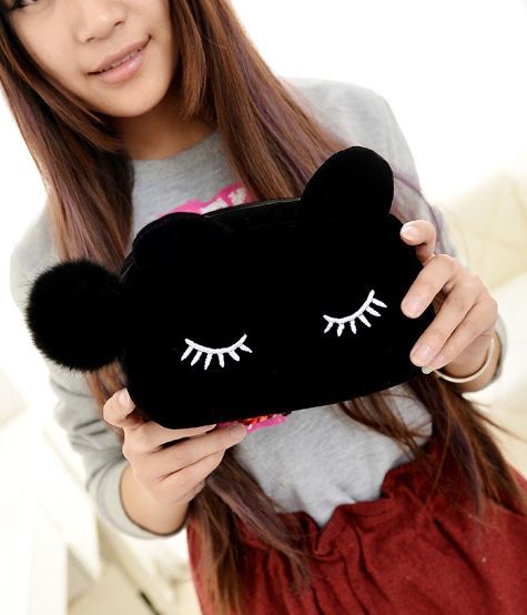 Tas Kosmetik Kucing Import BG604 Black