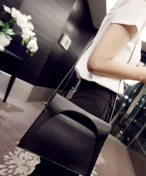 Tas Pesta Minimalis Import BG654 Black