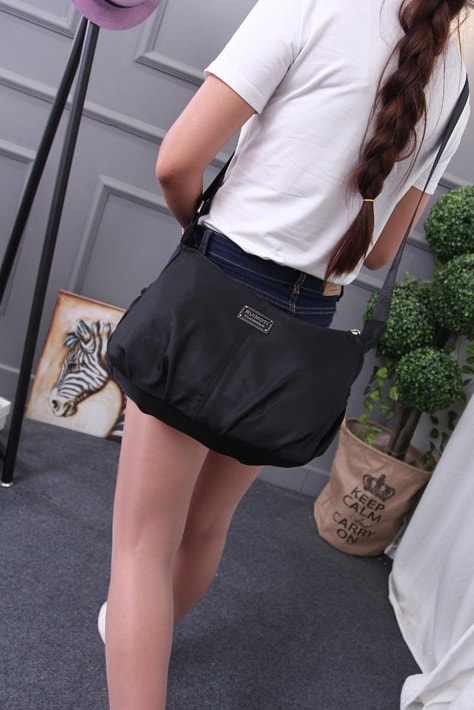 Minimalist Shoulder Bag Import BG734 Black