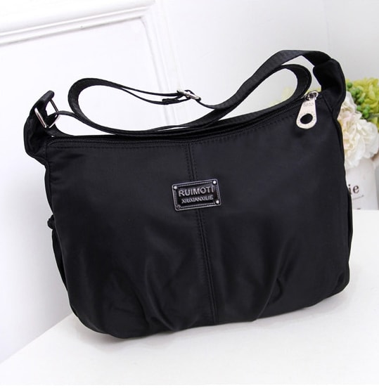 Minimalist Shoulder Bag Import BG734 Black