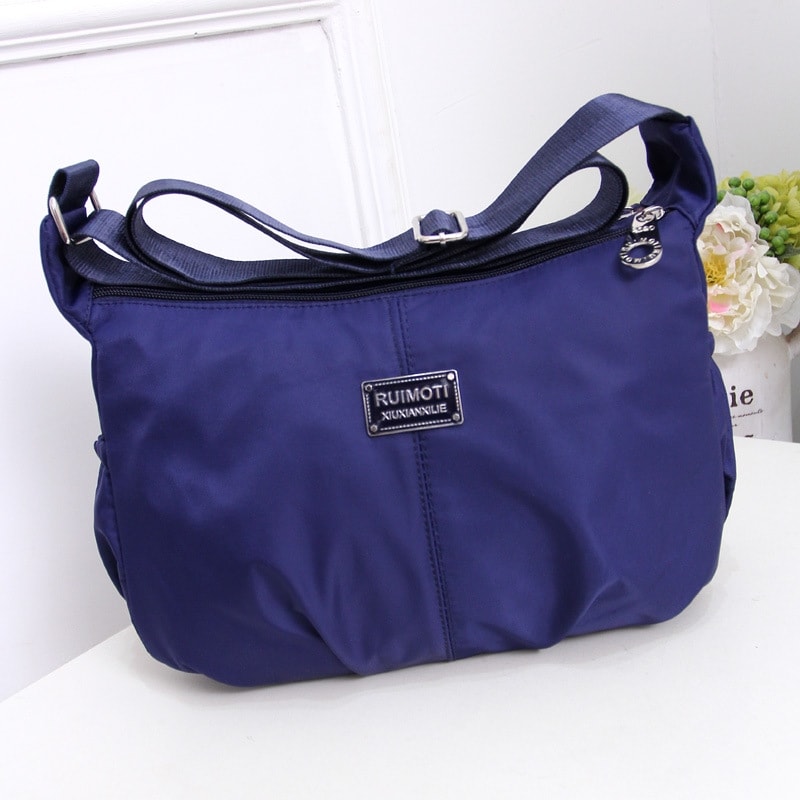 Minimalist Shoulder Bag BG735 Navy Blue