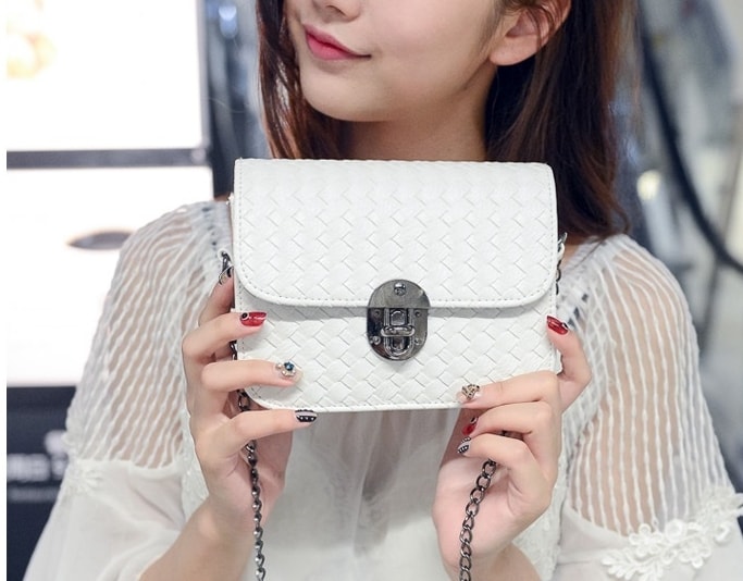 Cross Pattern Shoulder Bag BG772 White