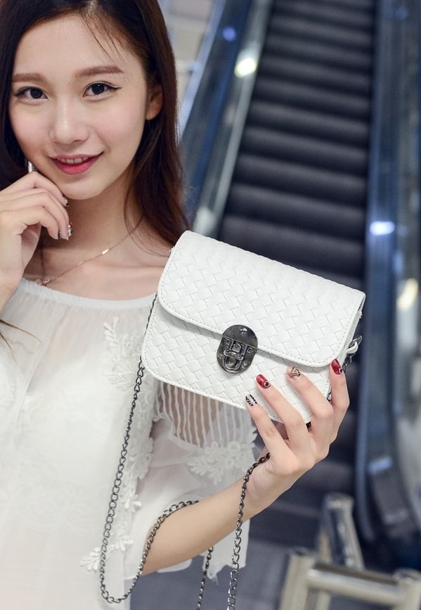 Cross Pattern Shoulder Bag BG772 White