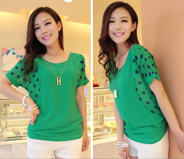 Blouse BL2616 Green + Necklace