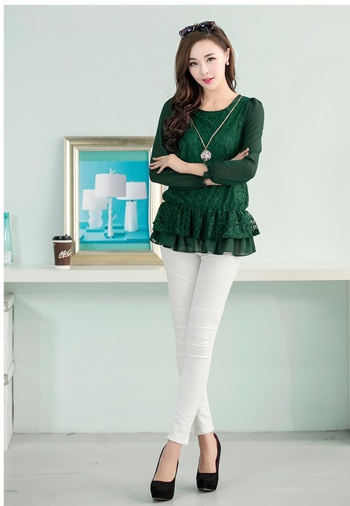 Blouse BL2619 Green + Necklace