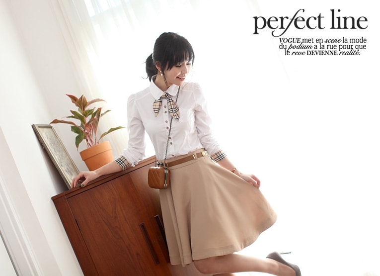 Kemeja Korea Import BL3105 White