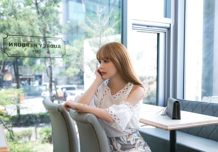 Korea Cute Sabrina Blouse Import BL3136 White