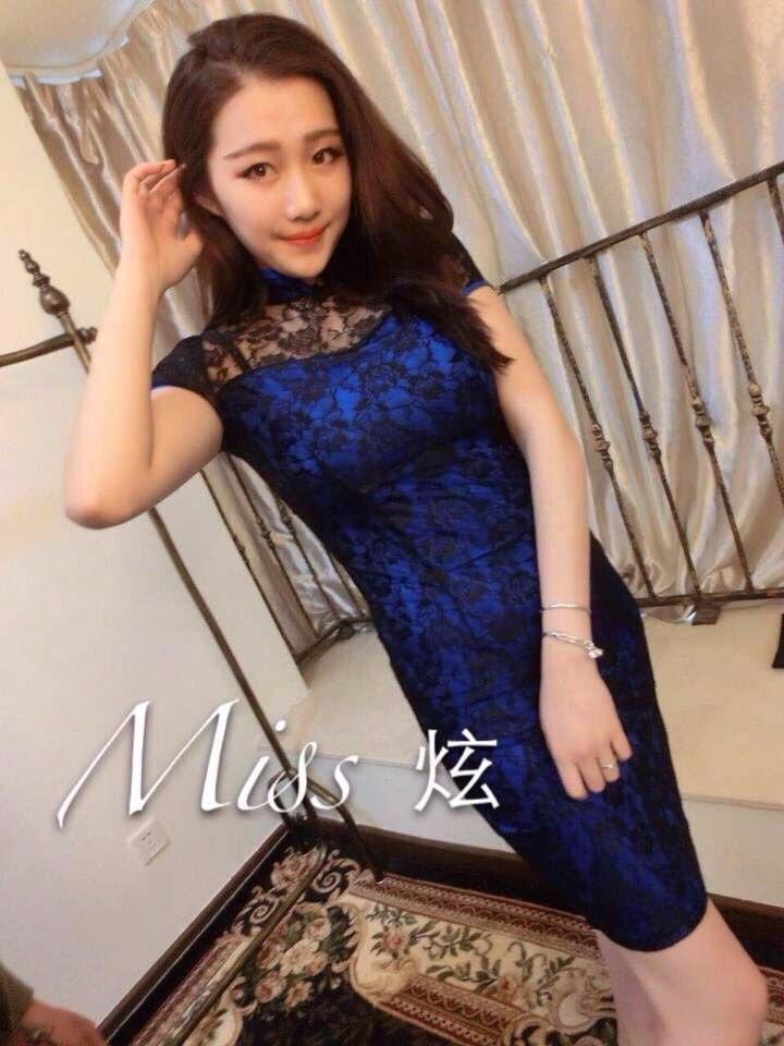 Modern Lace Cheongsam DS4076 Blue