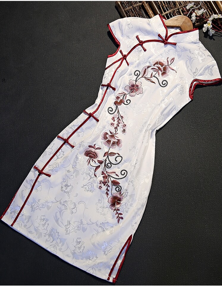 Premium Ethnic Cheongsam Import DS4224 White