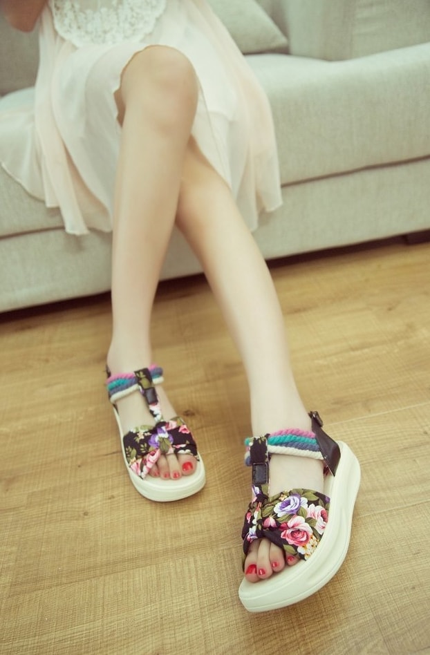 Black Korean Wedges Import