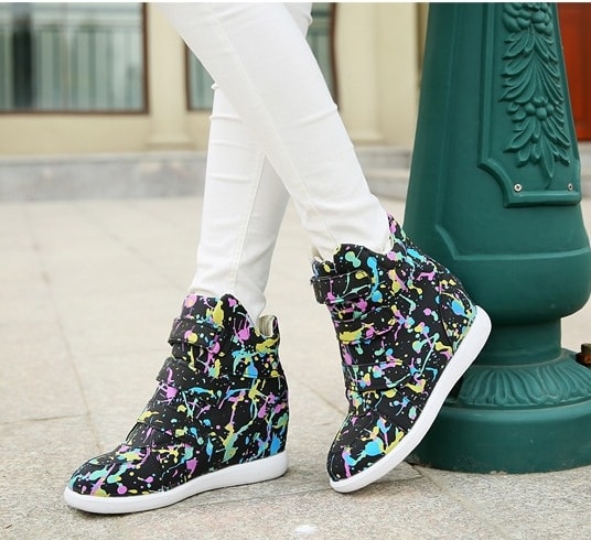 Black Graffiti Velcro import Shoes