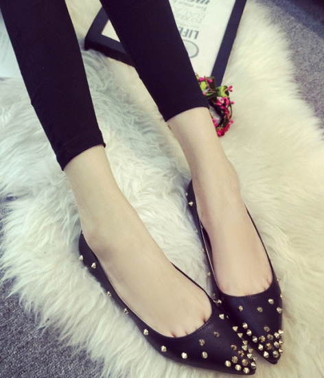 Black Korean Pointed Flat Shoes