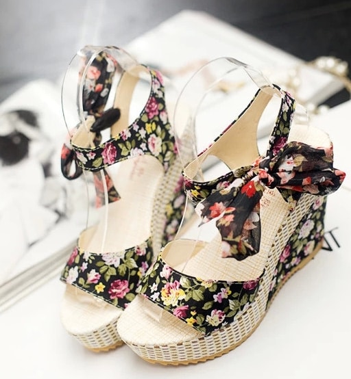 Black High Heel Roman Wedges