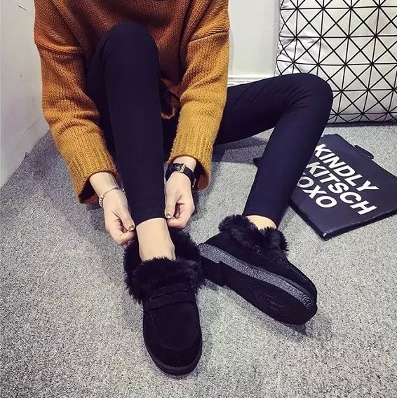 Black Warm Shoes