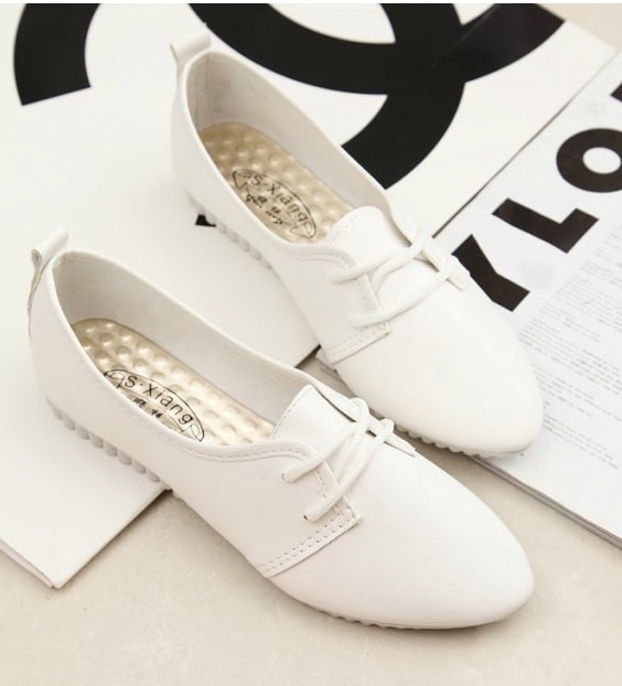 White Flat Shoes Import