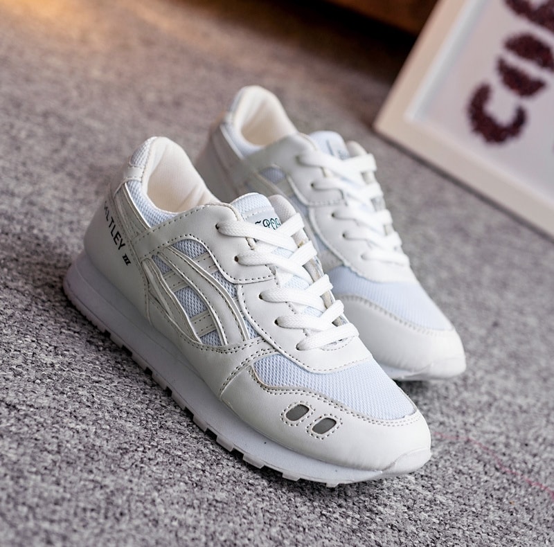 White Casual Korea Sport Shoes