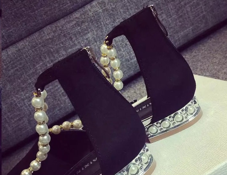 Black Korea Beaded Fashion Shoes