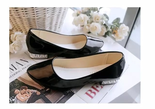 Black Korean Pointed Low Heel Shoes