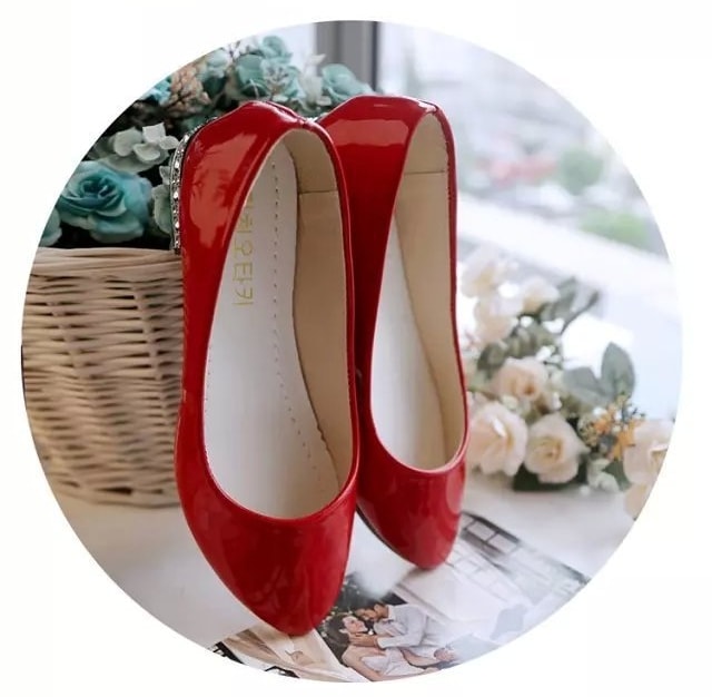 Red Korean Pointed Low Heel Shoes