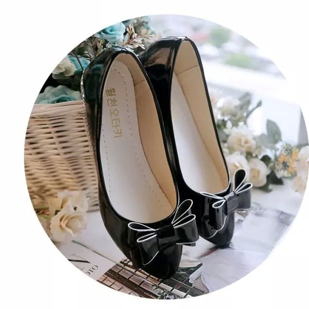 Black Korean Bow Low Heel Shoes