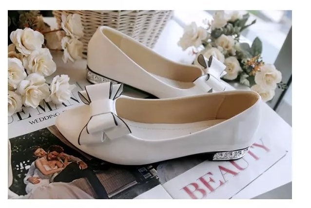 White Korean Bow Low Heel Shoes