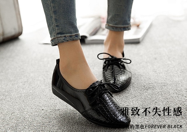 Black Flat Casual Shoes Import