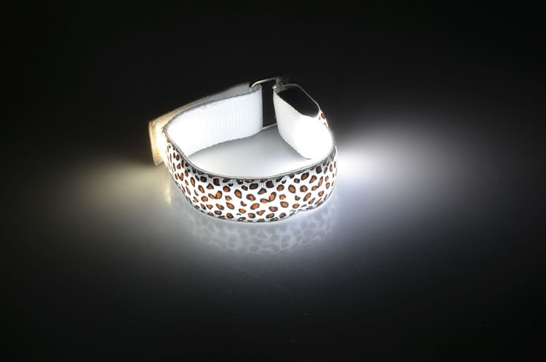 Gelang Lengan Fashion LED Import