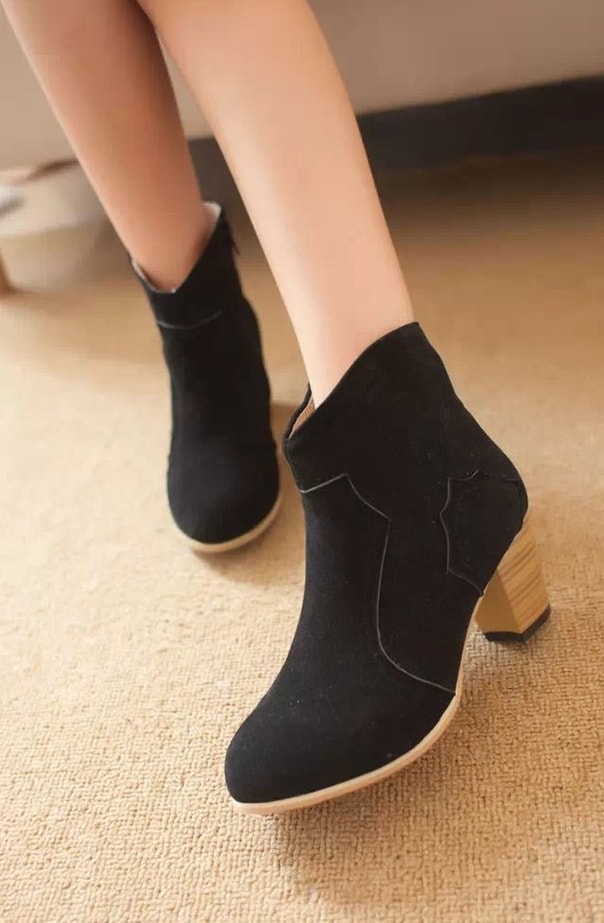 Black Casual Suede Boots Import