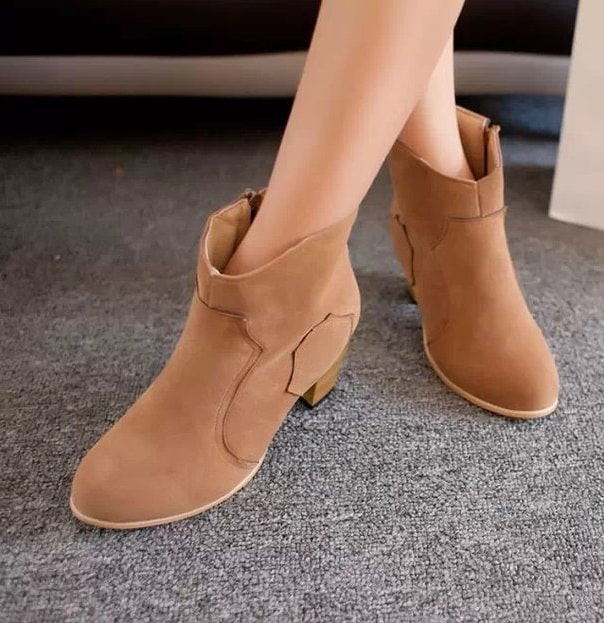 Brown Casual Suede Boots Import