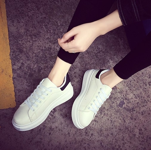 Black Thick Crust Sneakers Import