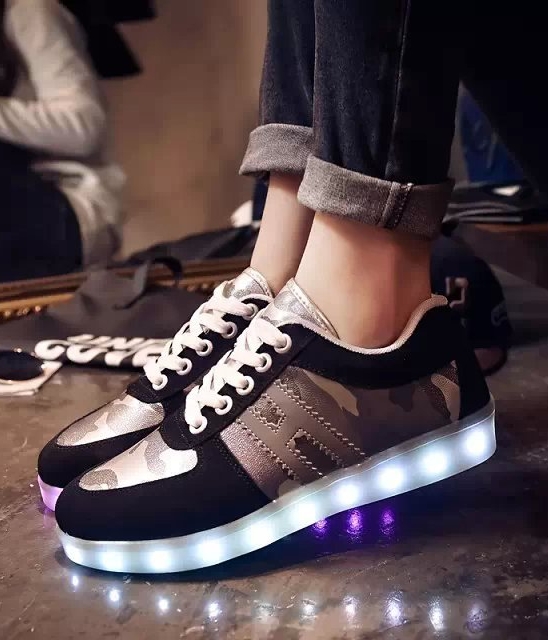 Black Casual LED Shoes - Unisex Adult