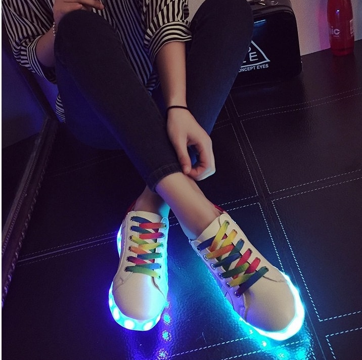 White Colorful Three Stripe LED SHoes - Female