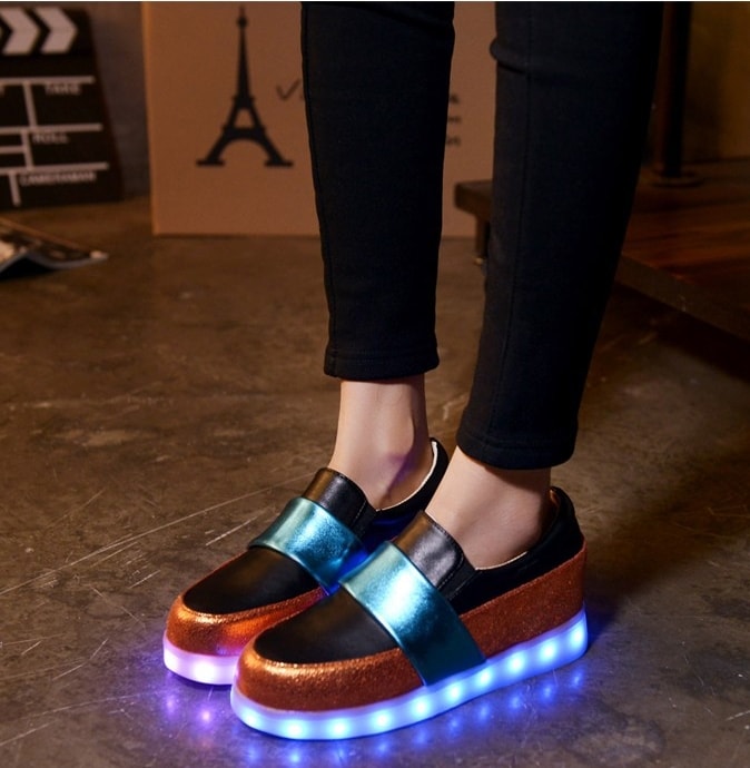 Black & Blue Luminous LED Shoes - Female