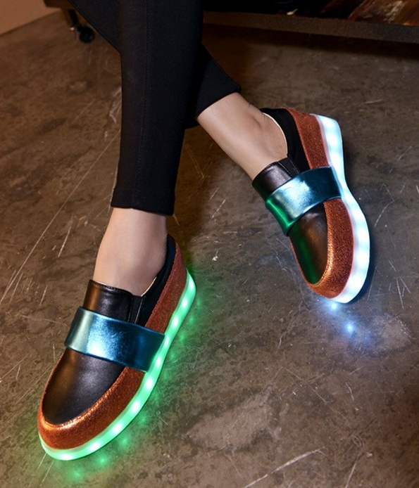 Black & Blue Luminous LED Shoes - Female