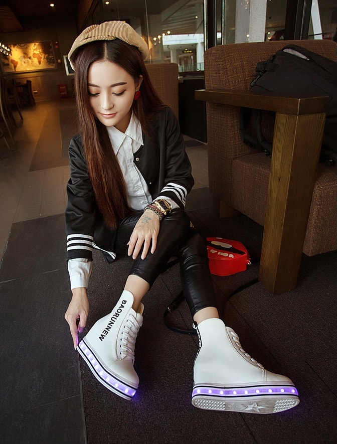 White High Top Trendy LED Boots - Female