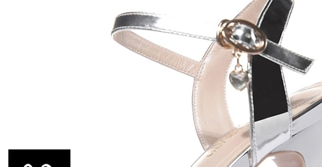 Silver Metal Buckle Sandal GuciHeaven