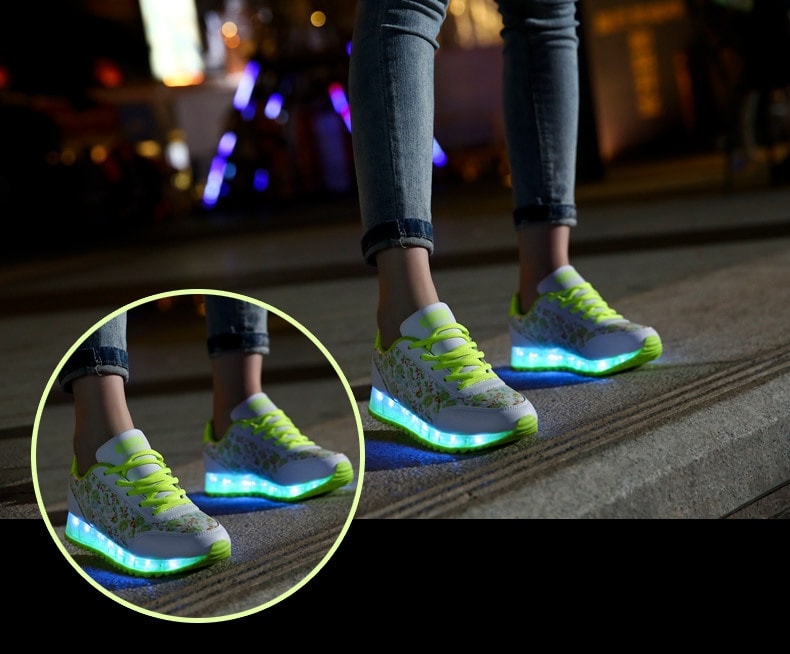 Green Flower Luminous LED Shoes - Female