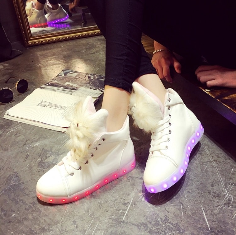 White Fluffy Fur & Bear LED Boots - Female