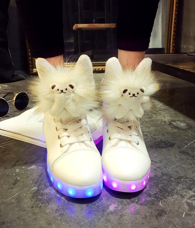 White Fluffy Fur & Bear LED Boots - Female