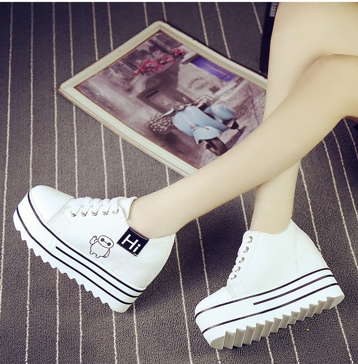 White Thick Sole Cartoon Shoes