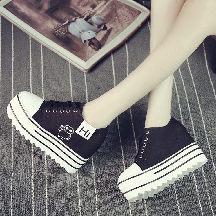 Black Thick Sole Cartoon Shoes