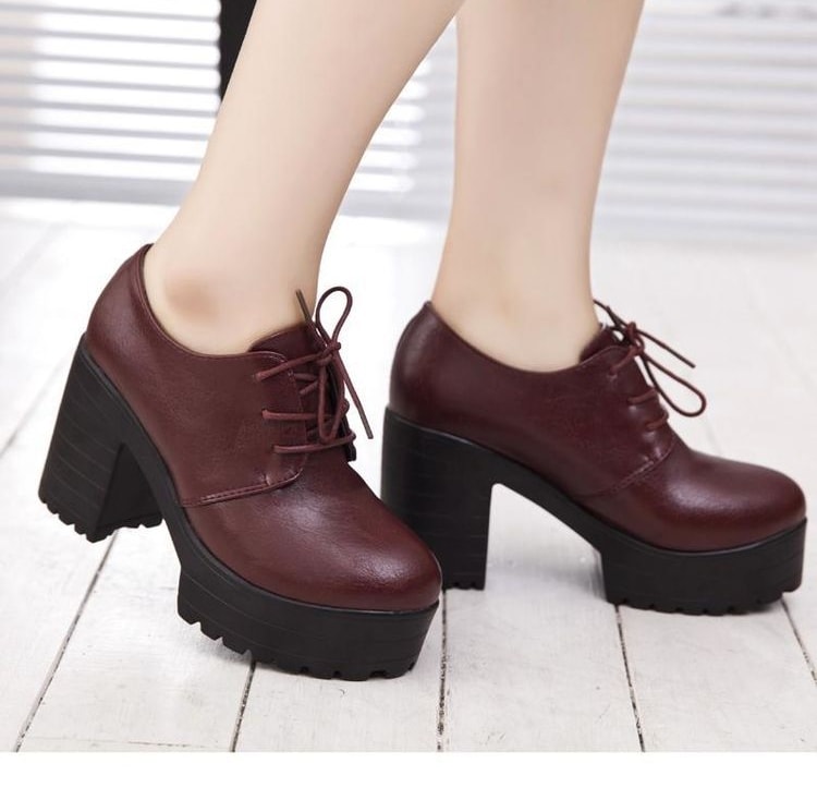 Red Bullock High Heel Shoes Import