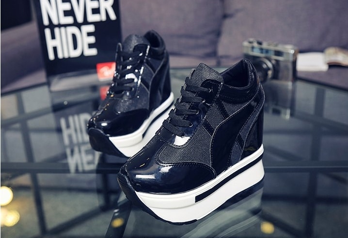 Black Thick Crust Sneakers Import