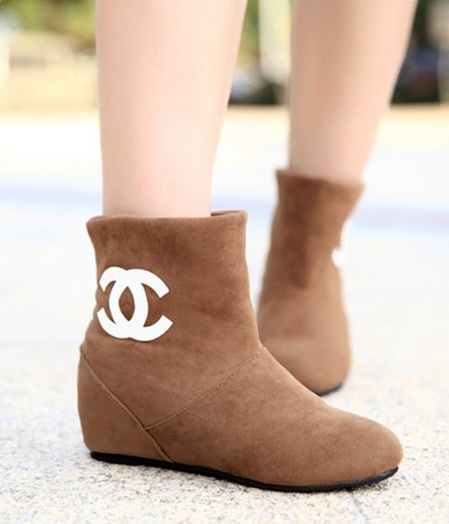 Brown Casual Soft Boot Import