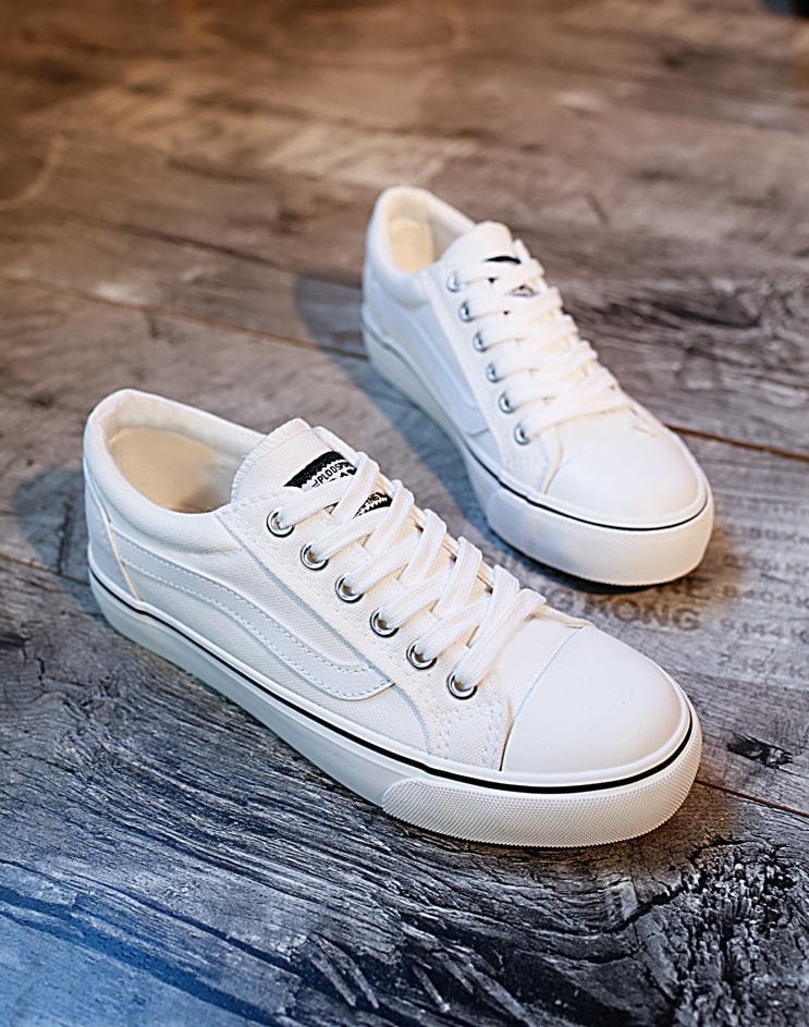 White Casual Canvas Shoes Import