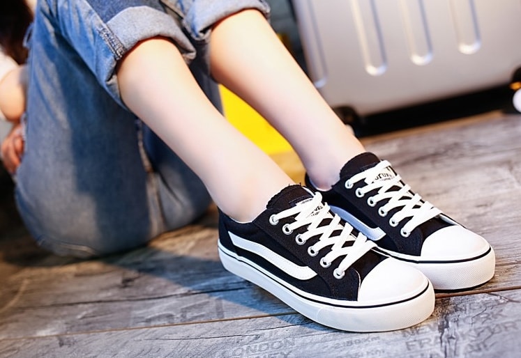 Black Casual Canvas Shoes Import