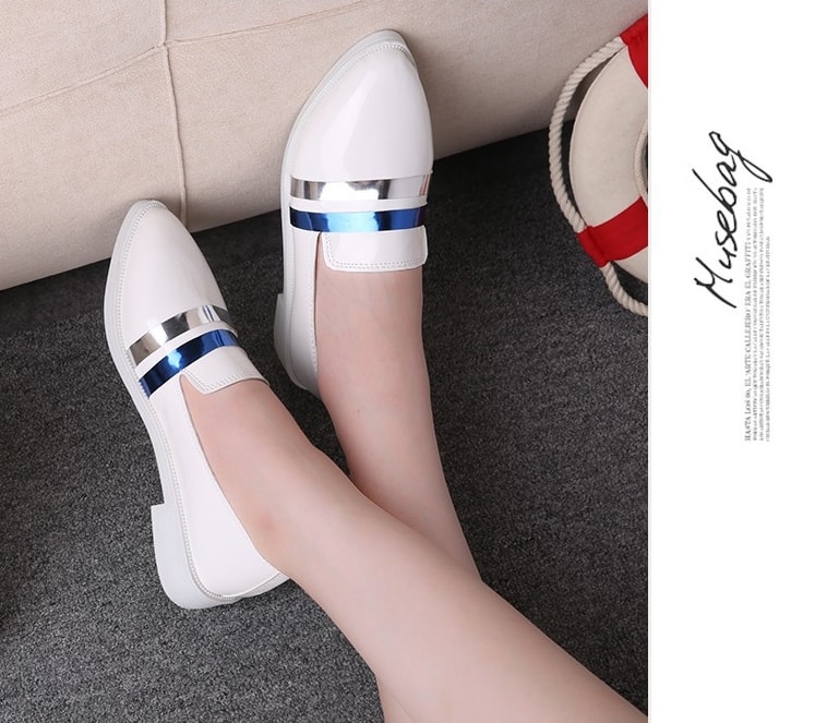 White Casual Flat Shoes Import