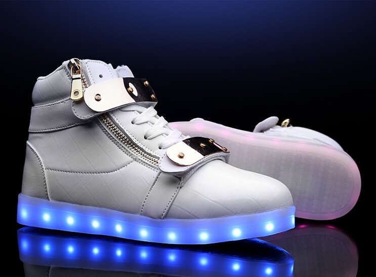 White Naruto LED Boots IOS & Android - ALL AGE