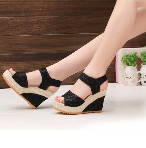 Black Velcro Heavy Bottom Lace Wedges